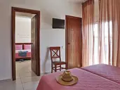 Stratos Hotel