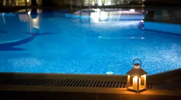 Stratos Hotel