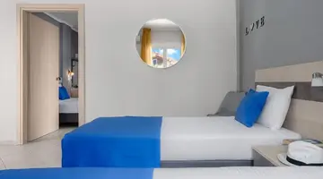 Stratos Hotel