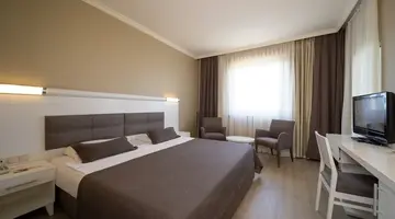 SUENO HOTELS BEACH SIDE