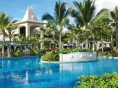 Sugar Beach A Sunlife 5