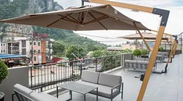SUGAR MARINA RESORT CLIFFHANGER