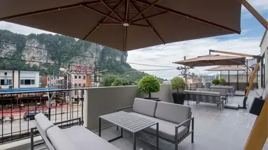 SUGAR MARINA RESORT CLIFFHANGER
