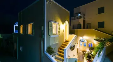 Suite Home Santorini