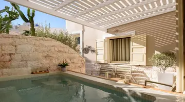 Suite Home Santorini