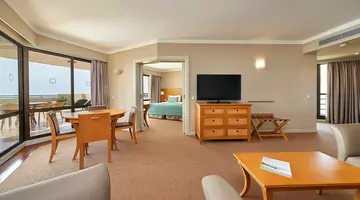 Suite Hotel Eden Mar