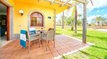 Suites &amp Villas by Dunas