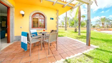 Suites &amp Villas by Dunas