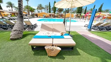Suites &amp Villas by Dunas