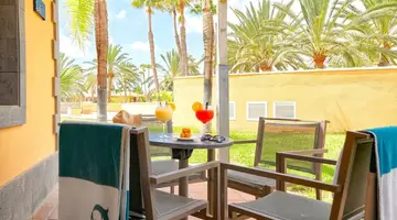 Suites &amp Villas by Dunas