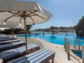 Sultan Bay Hotel