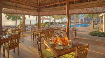 Sultan Sands Island Resort