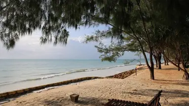 Sultan Sands Island Zanzibar_E