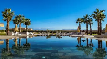 Sumahan Suites & Spa