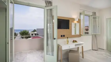 SUMMER BEACH HOTEL