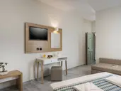 SUMMER BEACH HOTEL