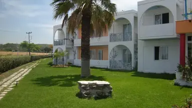 Summer Dream Hotel
