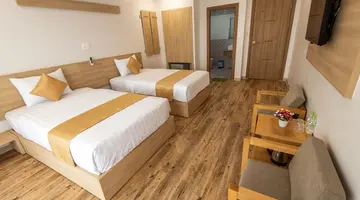 SUMMER DREAM HOTEL