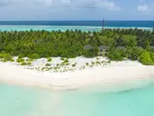 Summer Island Maldives Resort