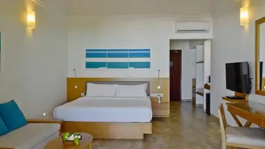 Summer Island Maldives Resort