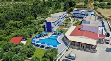 Summer View Hotel