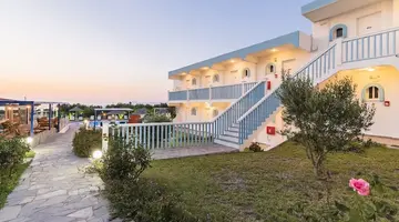 Summer View Hotel