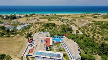 Summer View Hotel