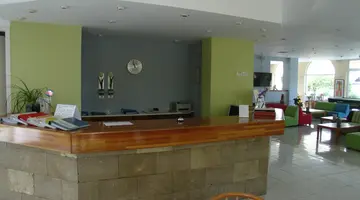 SUMMERLAND HOTEL