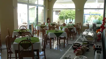 SUMMERLAND HOTEL