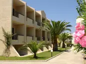 SUMMERLAND HOTEL