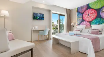 SUMUS HOTEL STELLA & SPA (Adult Recommended)