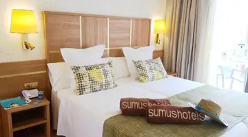 Sumus Stella and Spa