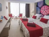 Sumus Stella and Spa