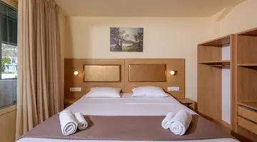 SUN BAY HOTEL