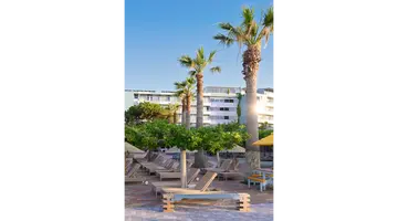 SUN BAY HOTEL