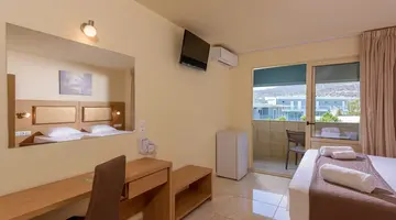 SUN BAY HOTEL