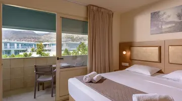 SUN BAY HOTEL