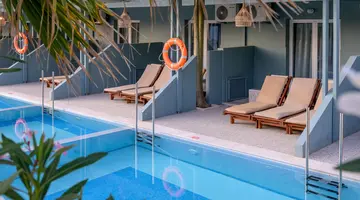 SUN BAY HOTEL