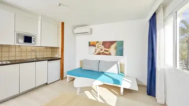 Sun Beach Hotel