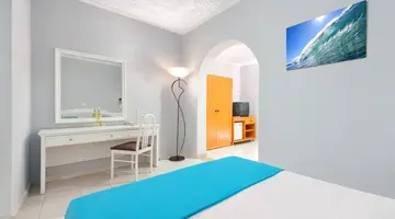 SUN BEACH LINDOS