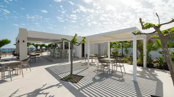 SUN BEACH LINDOS
