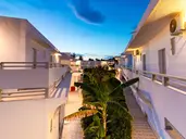 SUN BEACH LINDOS