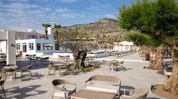 SUN BEACH LINDOS