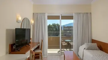 SUN BEACH RESORT