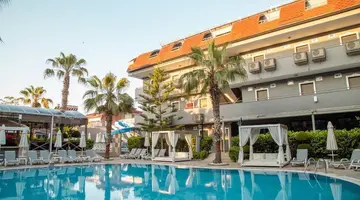 Sun City Apartments & Hotel