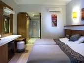 Sun Club Side