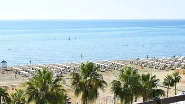 Sun Hall Beach APTS