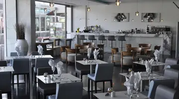 SUN HALL HOTEL