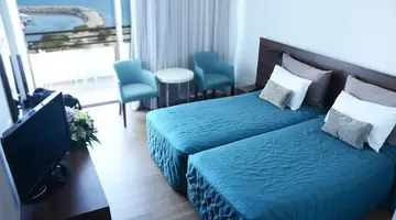 SUN HALL HOTEL