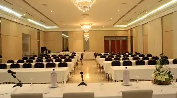 Sun Hall Hotel